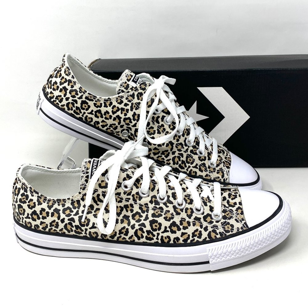 Converse Low Top Sneakers in Leopard Print - White/Beige/Black
